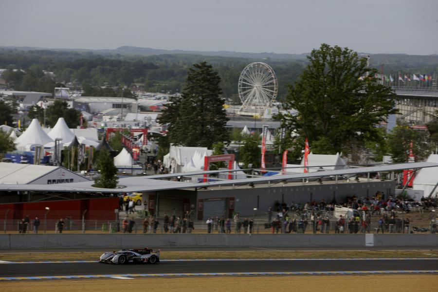  Audi R18 TDI Ultra Le Mans 24hr 2011 года  (фото 16 из 108)